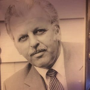 Meet your Posher, Connie